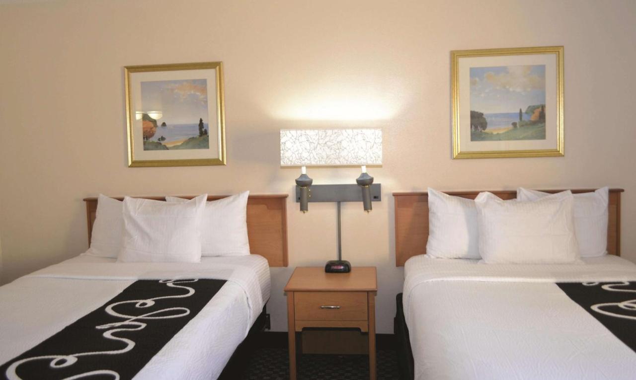 La Quinta By Wyndham Tampa Fairgrounds - Casino Hotel Mango Екстериор снимка