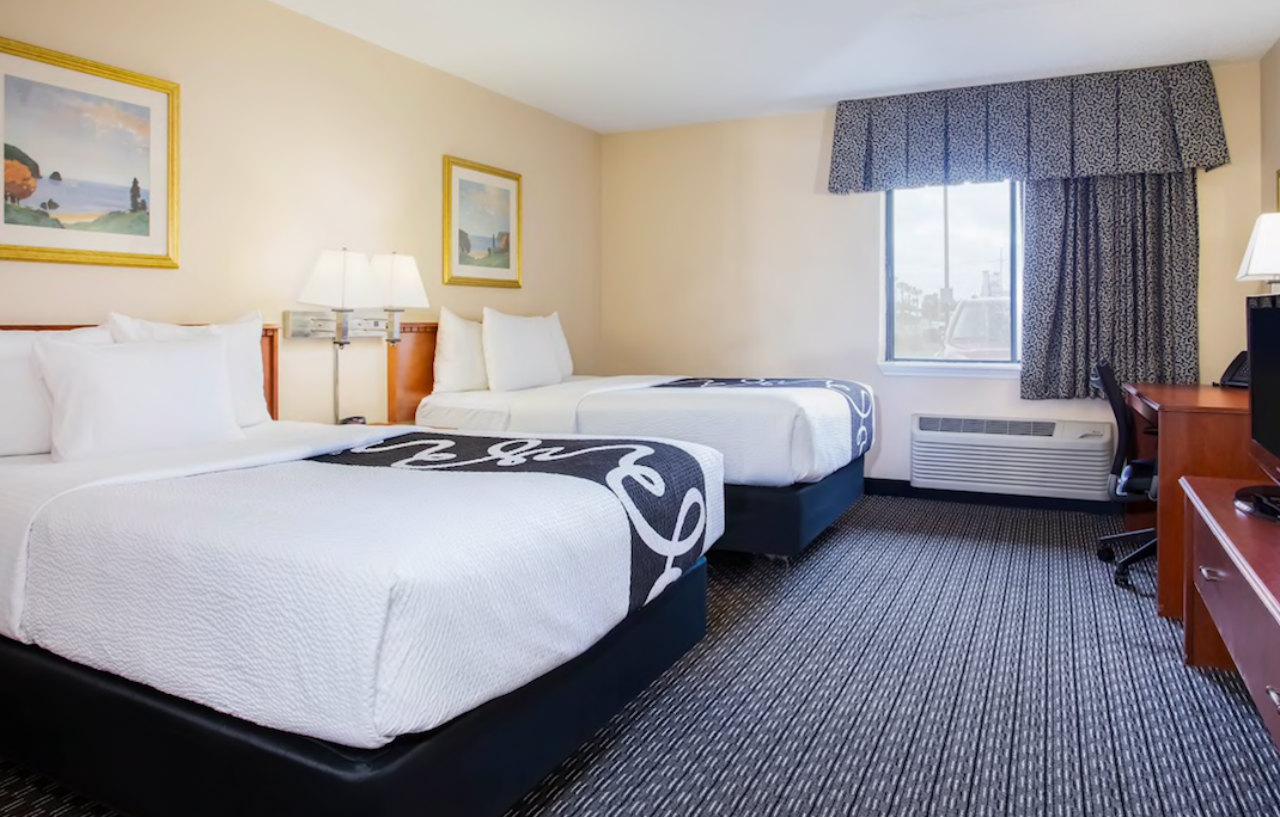 La Quinta By Wyndham Tampa Fairgrounds - Casino Hotel Mango Екстериор снимка